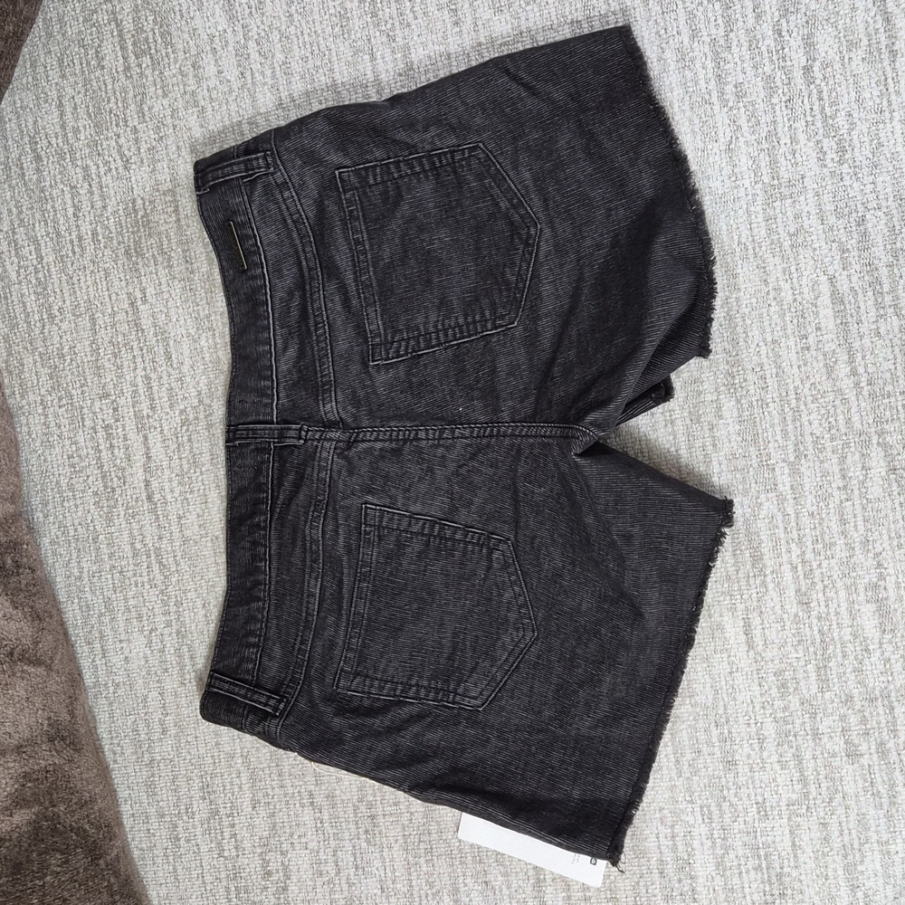 Women's Carve Design Oahu Black Shorts NWT - Picture 2 of 7
